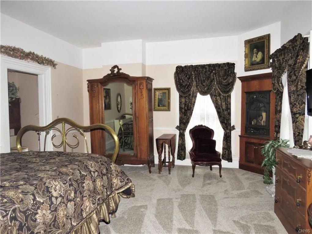 Raindrops On Roses Bed & Breakfast Herkimer Экстерьер фото